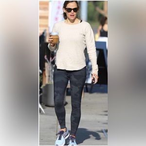 Alo High-Waist Camo Vapor Legging